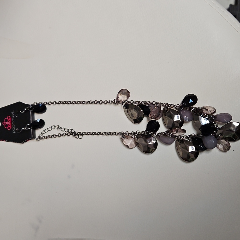 Paparazzi Chic Silver and Black Necklace And Earrings